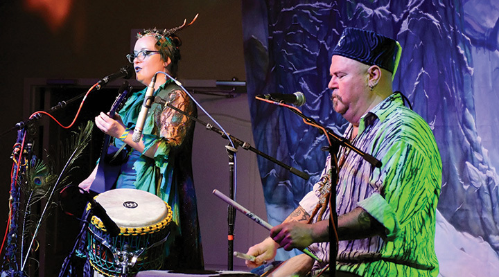 People performing at Mythicon in Gettysburg, Pennsylvania (photo courtesy of Mythicon)